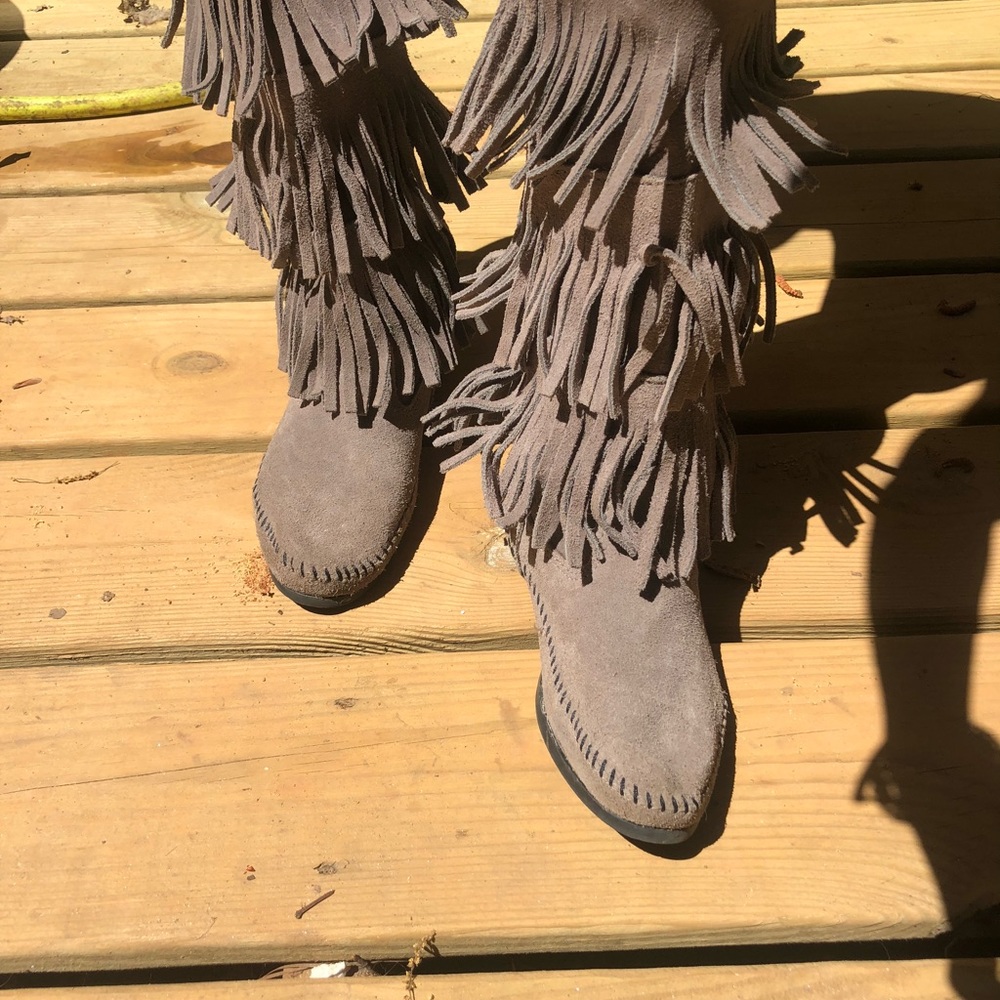 Minnetonka boots